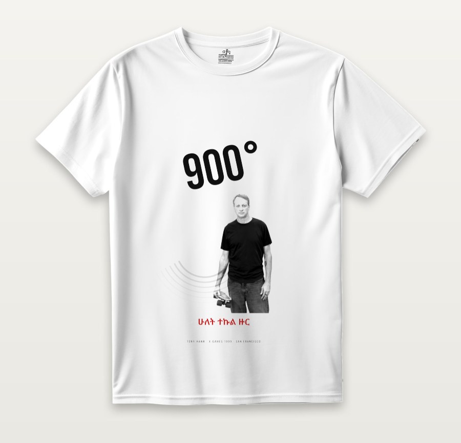 900°